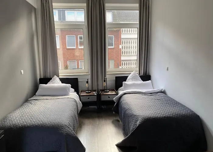 An Der Weserpromenade - Schlachte - Parkplaetze Бремен